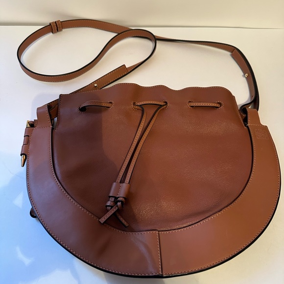 LOEWE Horseshoe Women's Crossbody Bag Cognac leather Small